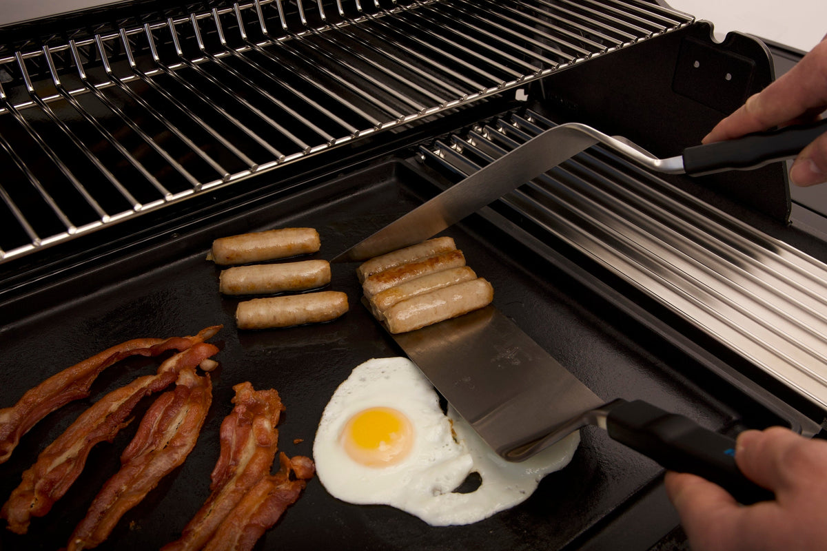 Broil King Six-Piece Plancha Cooking Set — use and feature detail