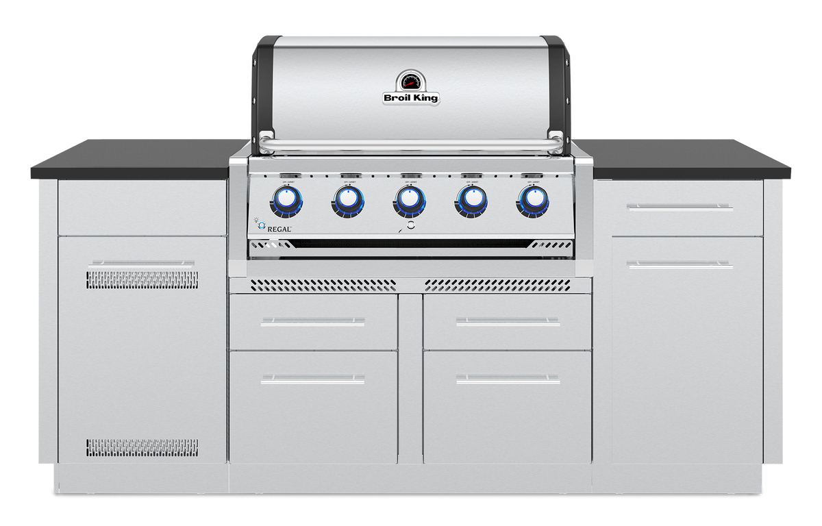 Broil King Regal S 520i Island Grill — front view