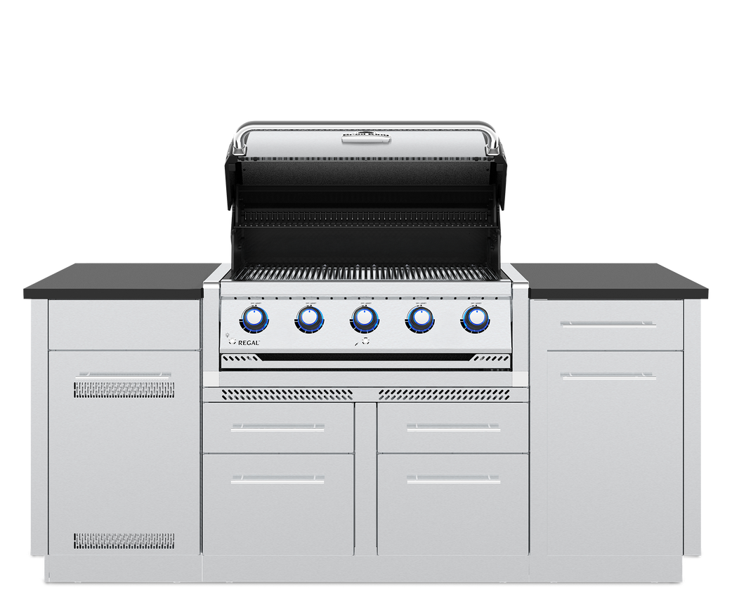 625 sq. in. of primary grilling space