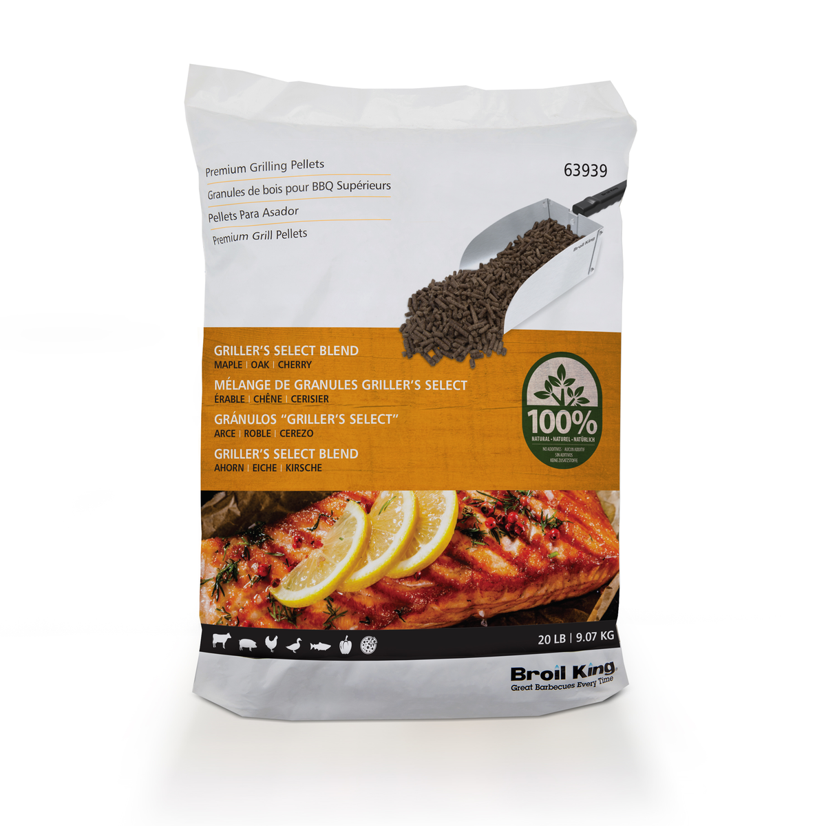 Griller’s Select Blend wood pellets in their labeled 20-pound bag