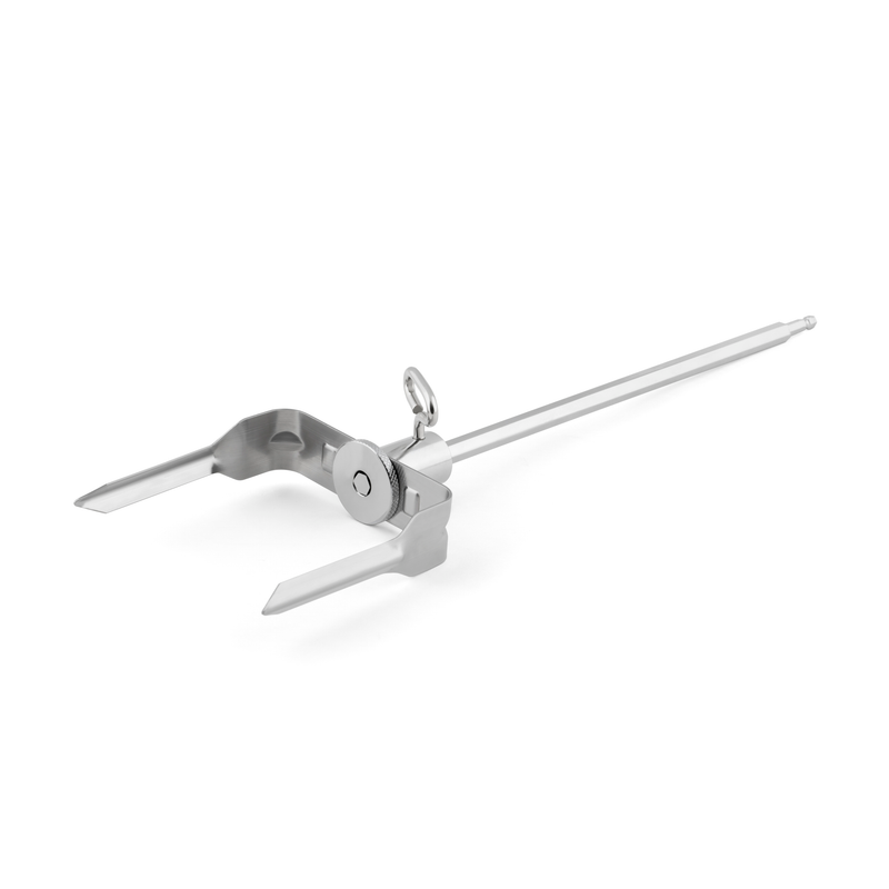 Drill-attachment meat shredder with its metal shaft and blades
