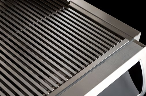 EL500 30″ Accessible Patio Post-Mount Electric Grill: Diamond Sear cooking grids