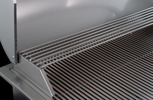 E251 16″ Tabletop Electric Grill: Removable warming rack and drip tray